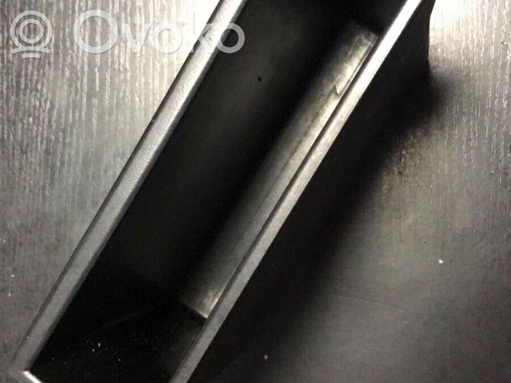 Mitsubishi Galant Glove box 