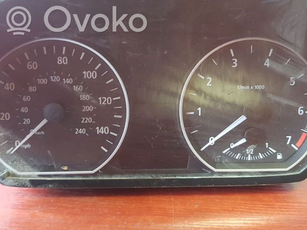 Speedometer (instrument cluster)   6947136,1024962