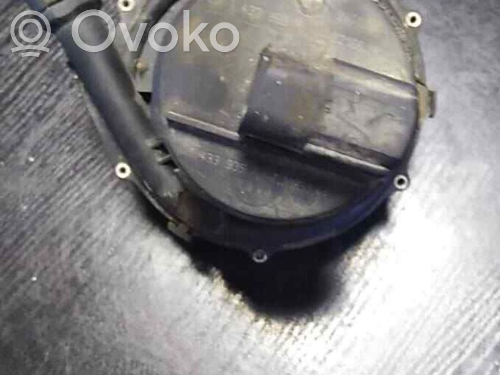 BMW 5 E39 Secondary air pump 