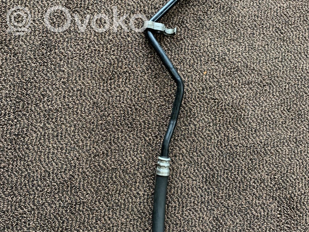 BMW 1 E81 E87 Gearbox oil cooler pipe/hose 