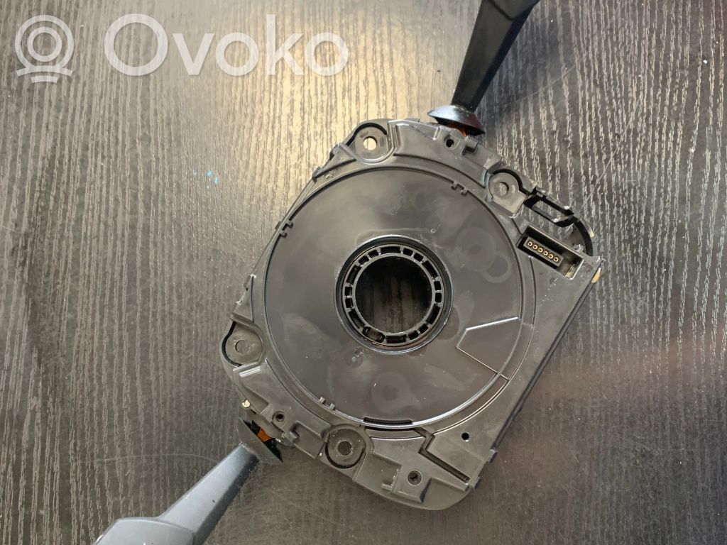 BMW 1 E81 E87 Rokturu komplekts 