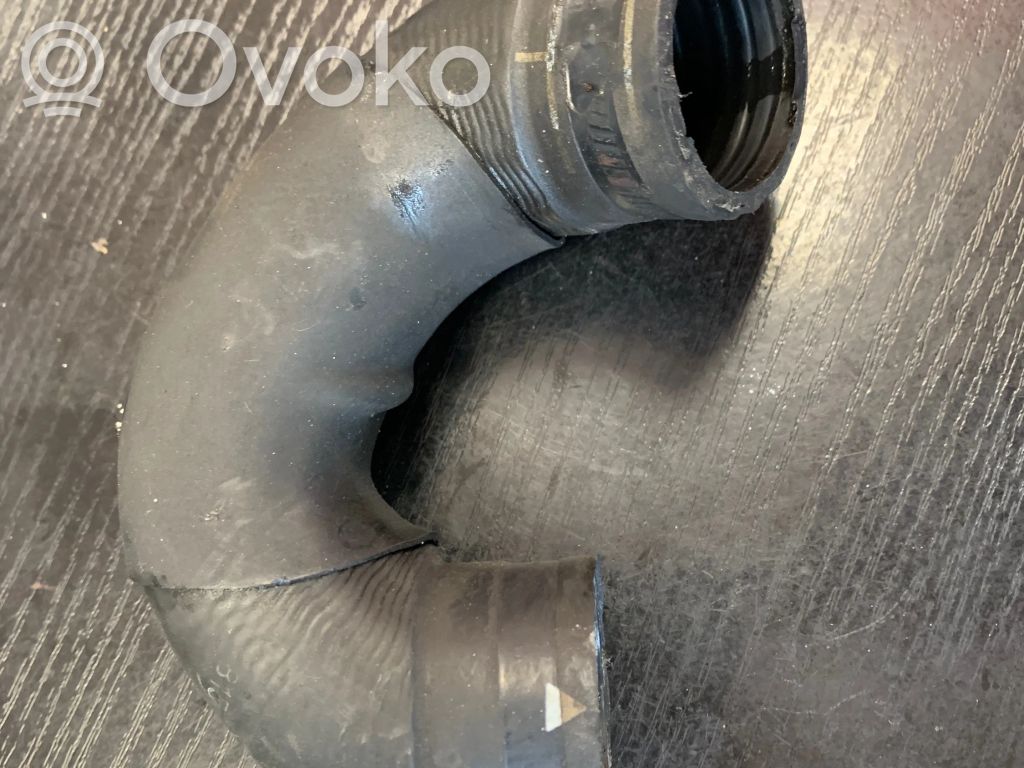 BMW 1 E81 E87 Engine coolant pipe/hose 