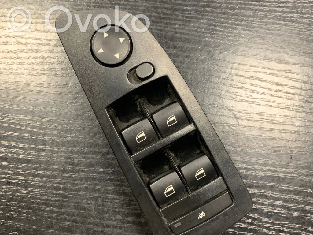 BMW 1 E81 E87 Electric window control switch 