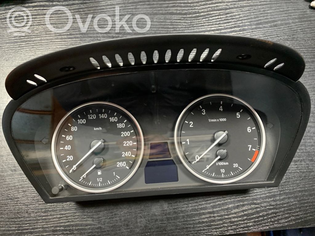 BMW 5 E60 E61 Speedometer (instrument cluster) 