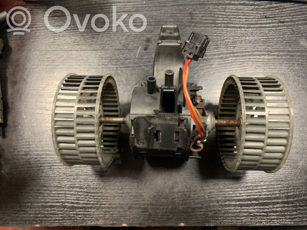 BMW 5 E60 E61 Mazā radiatora ventilators 
