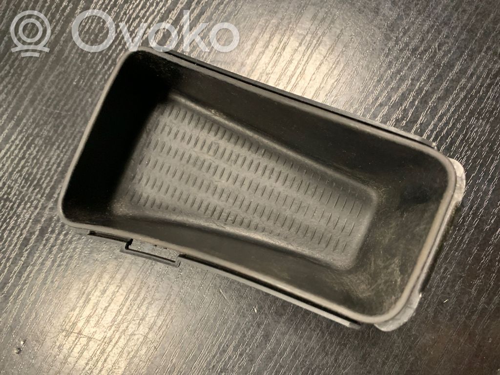 BMW 3 E90 E91 Glove box central console 