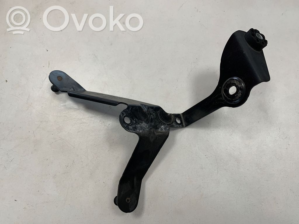 ABS pump bracket   6774675