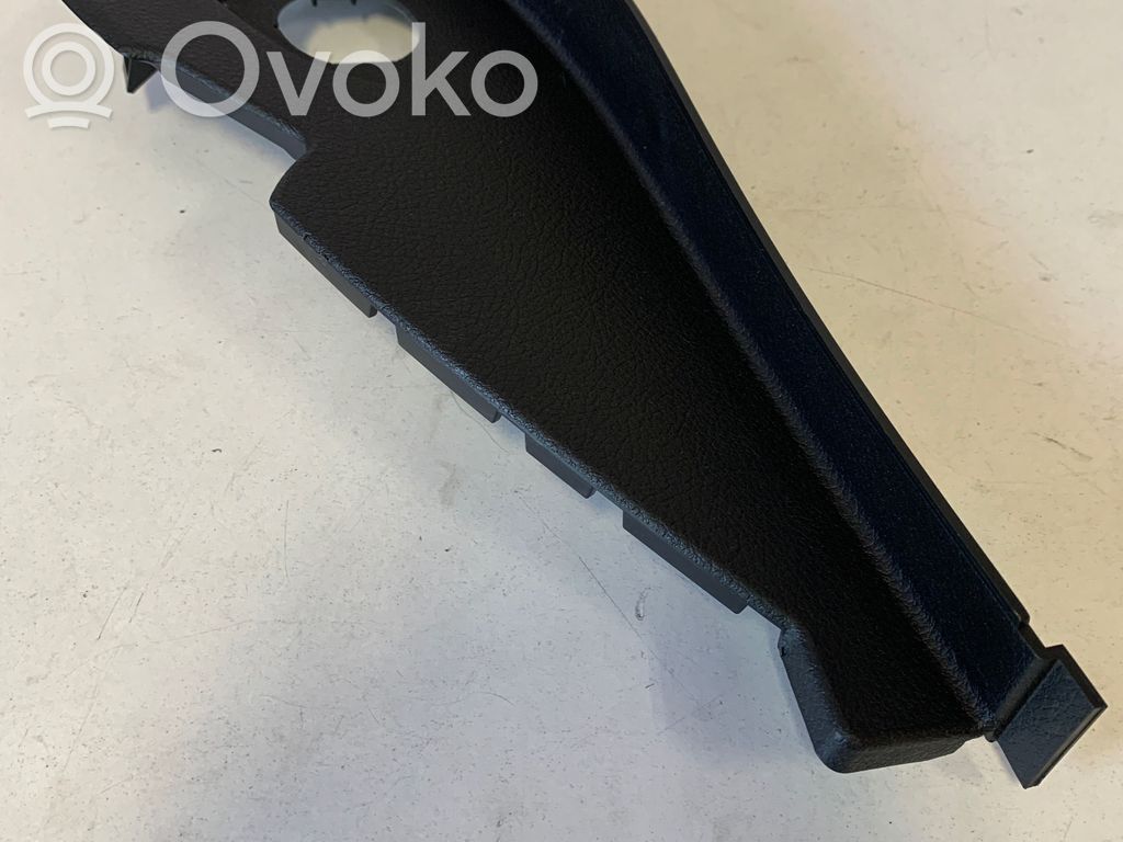 BMW 2 F46 Boczny element deski rozdzielczej 