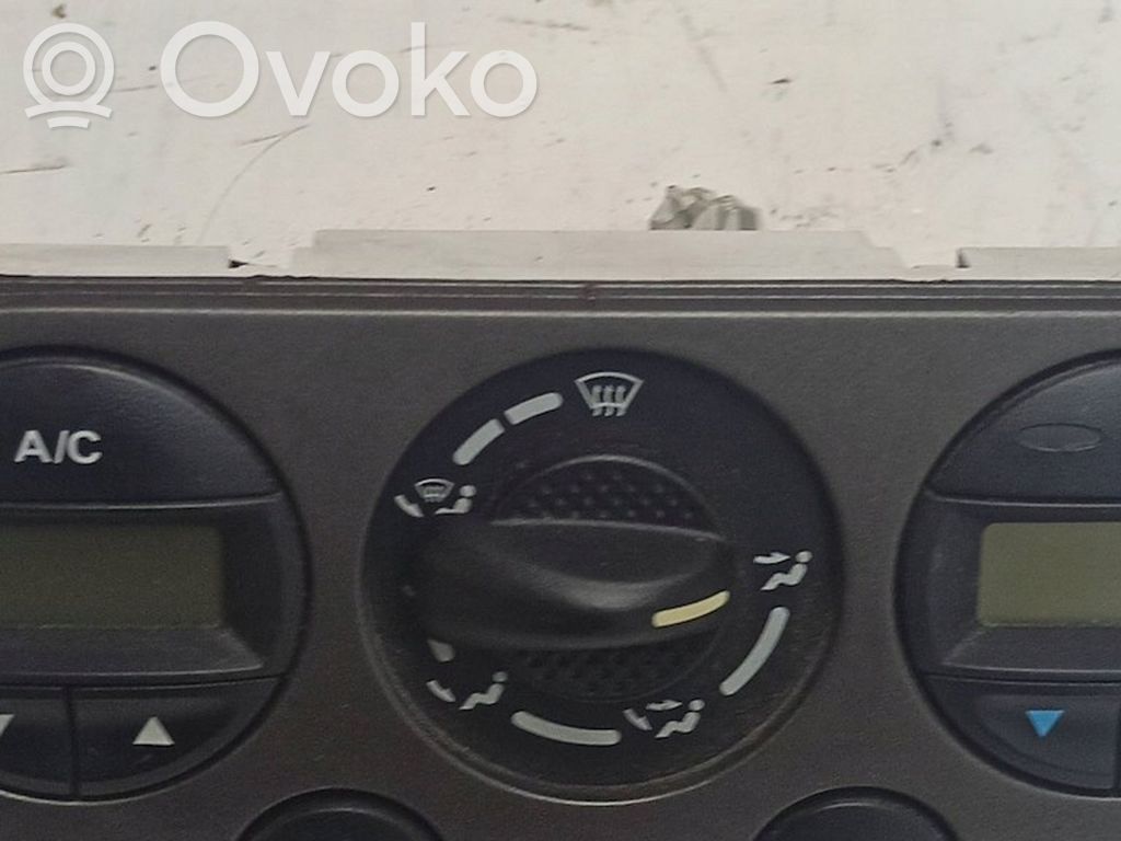 Nissan Primera Climate control unit 