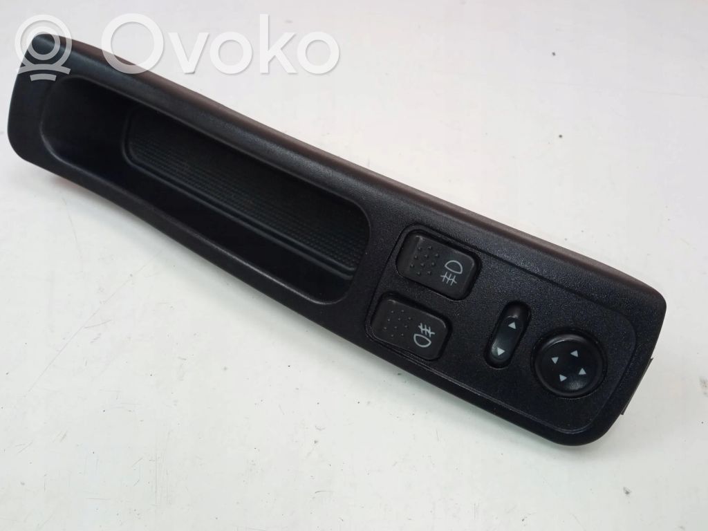 Alfa Romeo 156 Wing mirror switch 