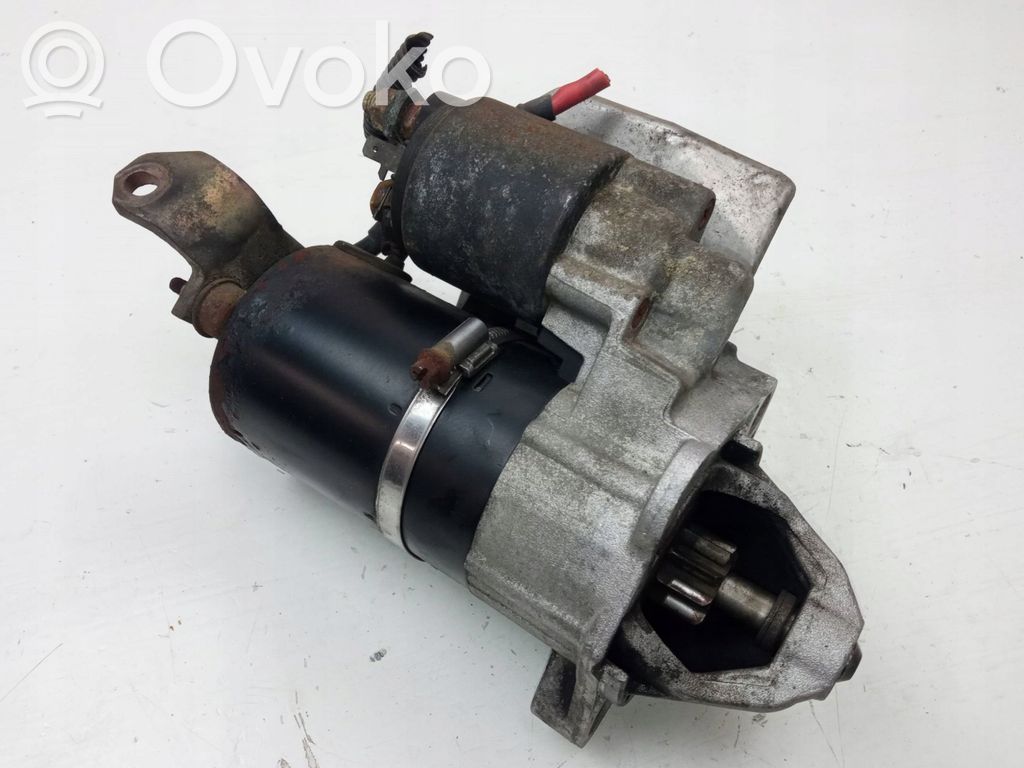 Audi A4 S4 B5 8D Starteris 