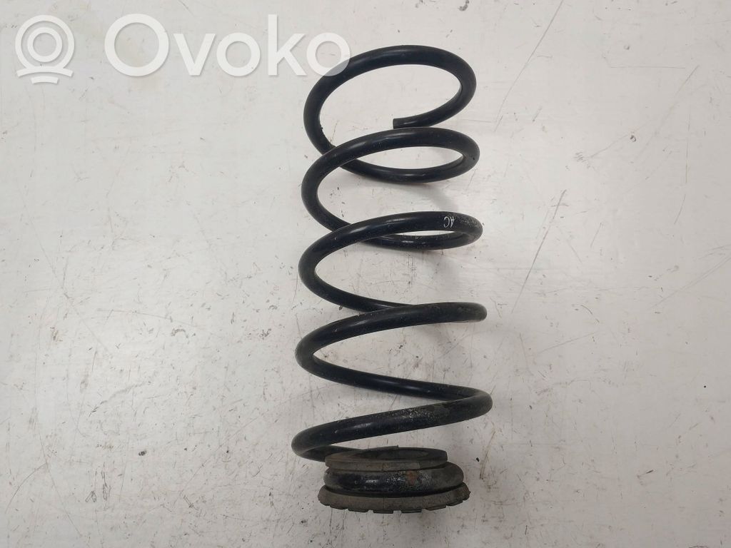 Opel Corsa D Arc elicoidal spate 