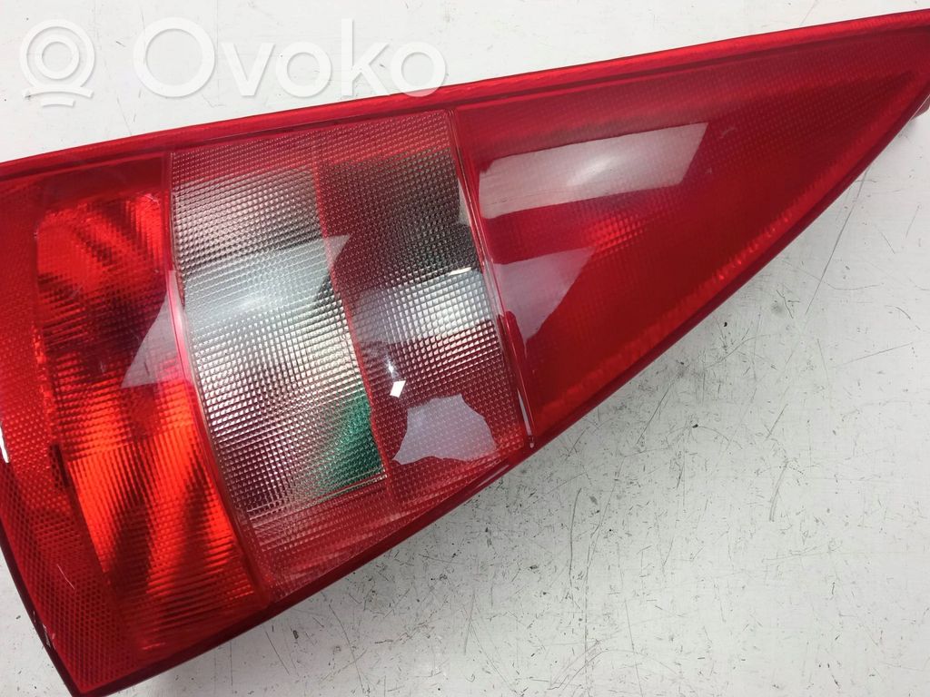 Citroen C3 Galinis žibintas kėbule 