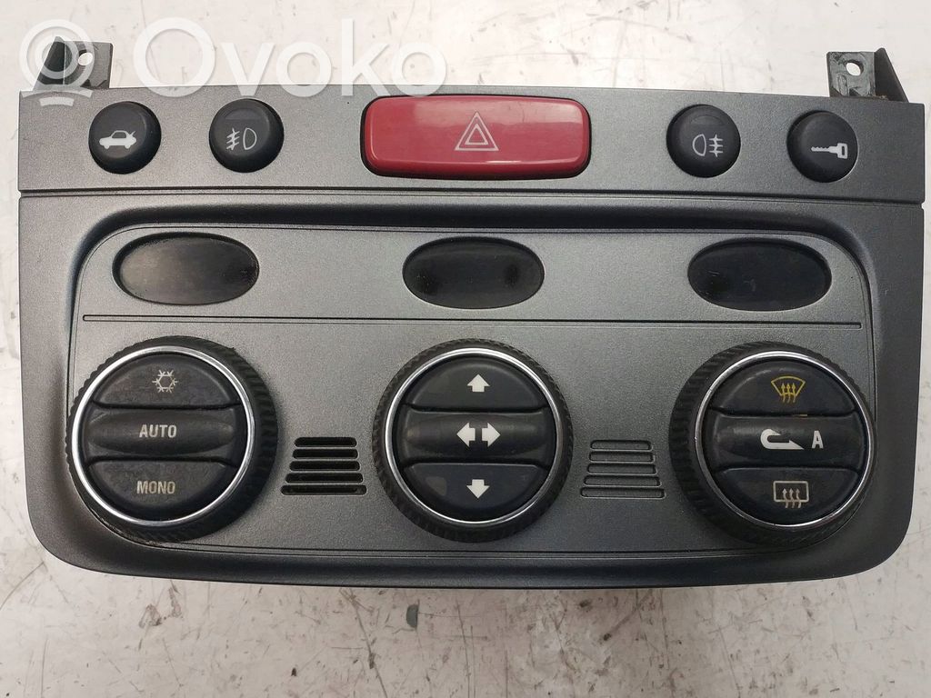 Alfa Romeo GT Climate control/heater control trim 