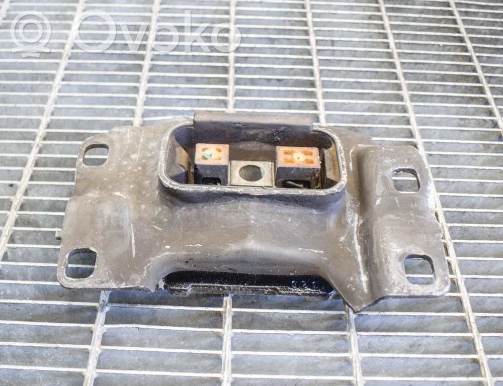 Gearbox mount   DV617M121BA