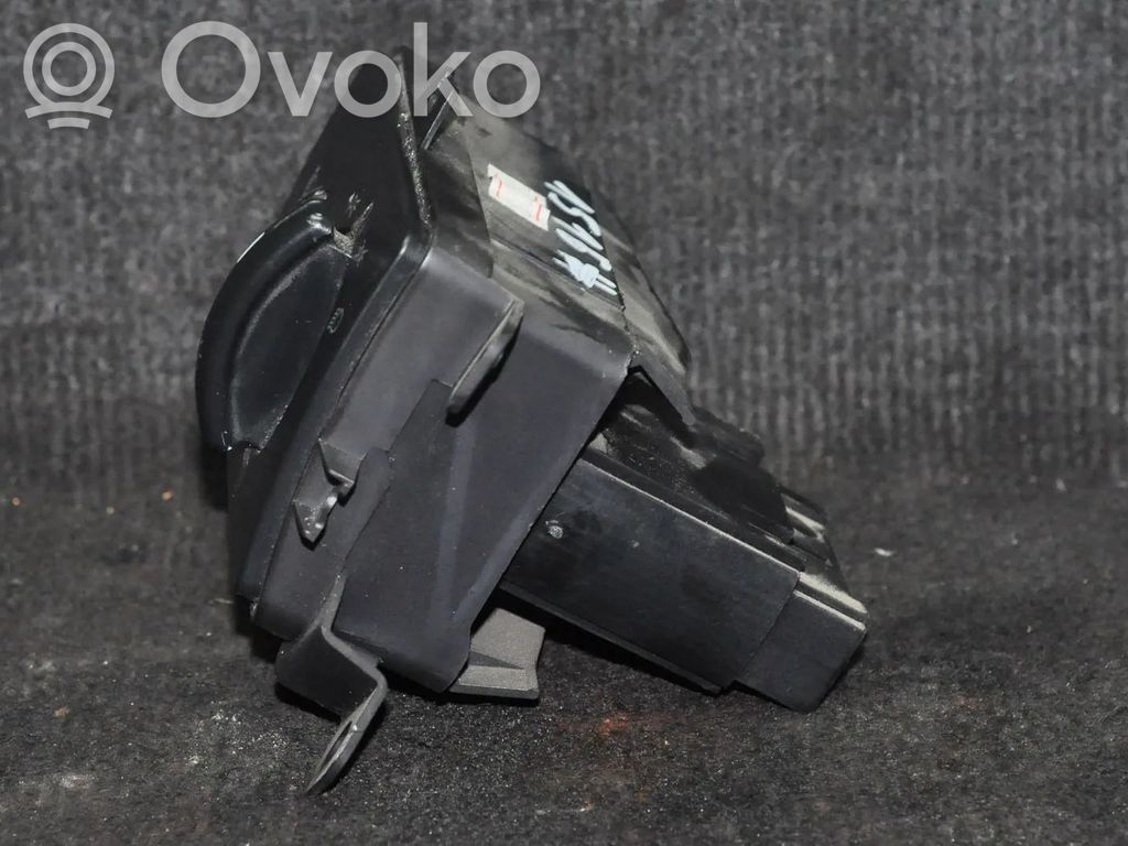 Light switch   6C1111671BB