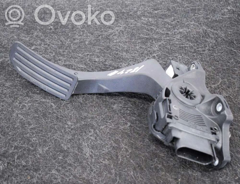 Volvo XC60 Accelerator throttle pedal 