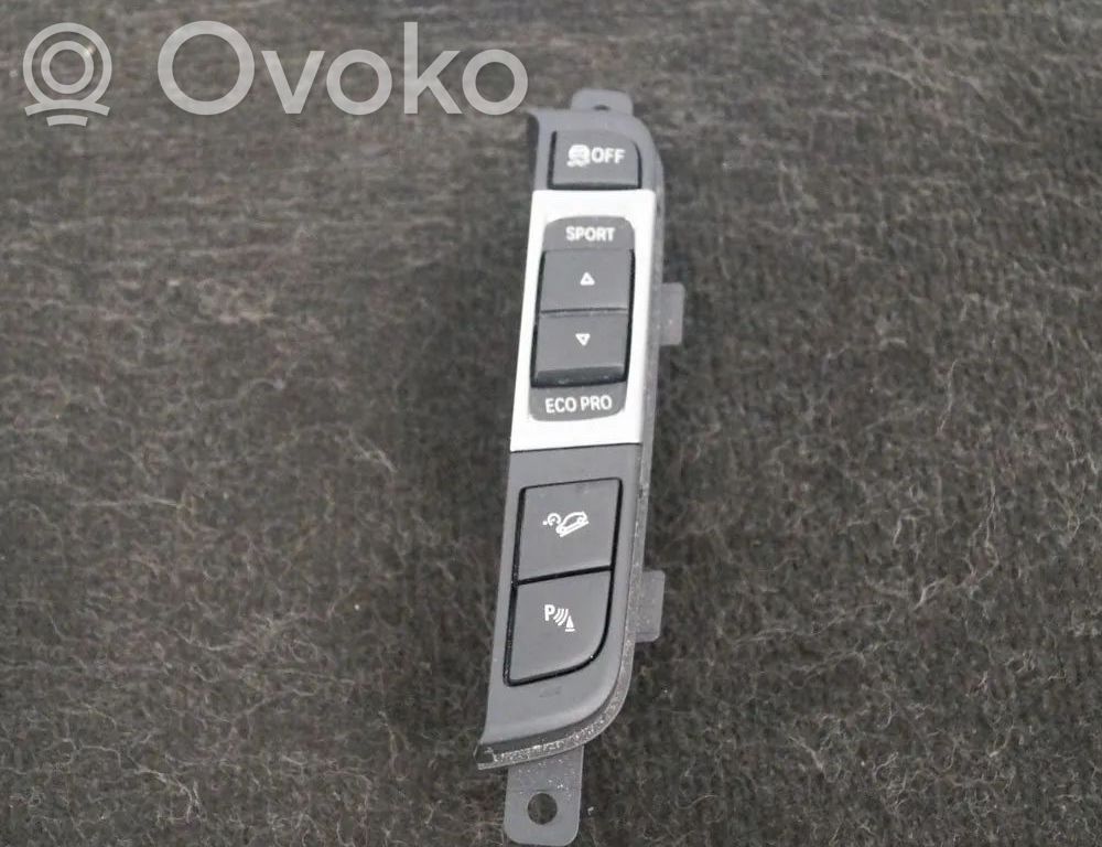 BMW X3 F25 A set of switches 