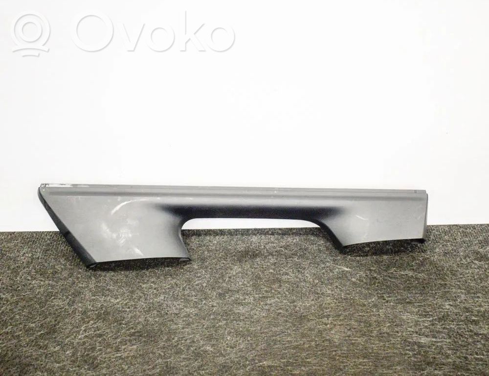 Tesla Model X Kita salono detalė 