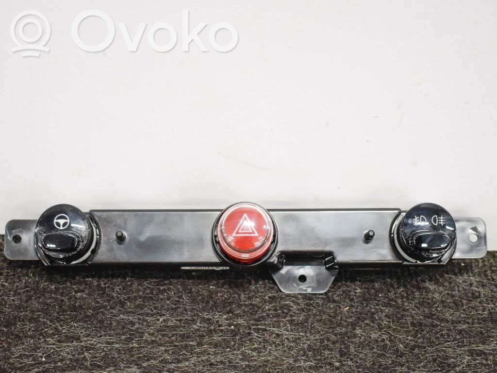 Fiat 500 A set of switches 