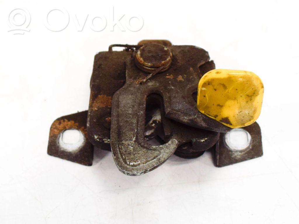 Engine bonnet/hood lock/latch loop/hook