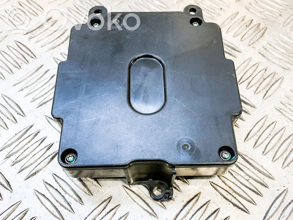 Tesla Model X Door control unit/module 