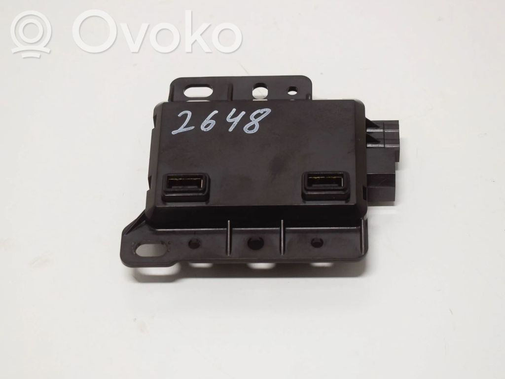 Tesla Model 3 USB control unit 