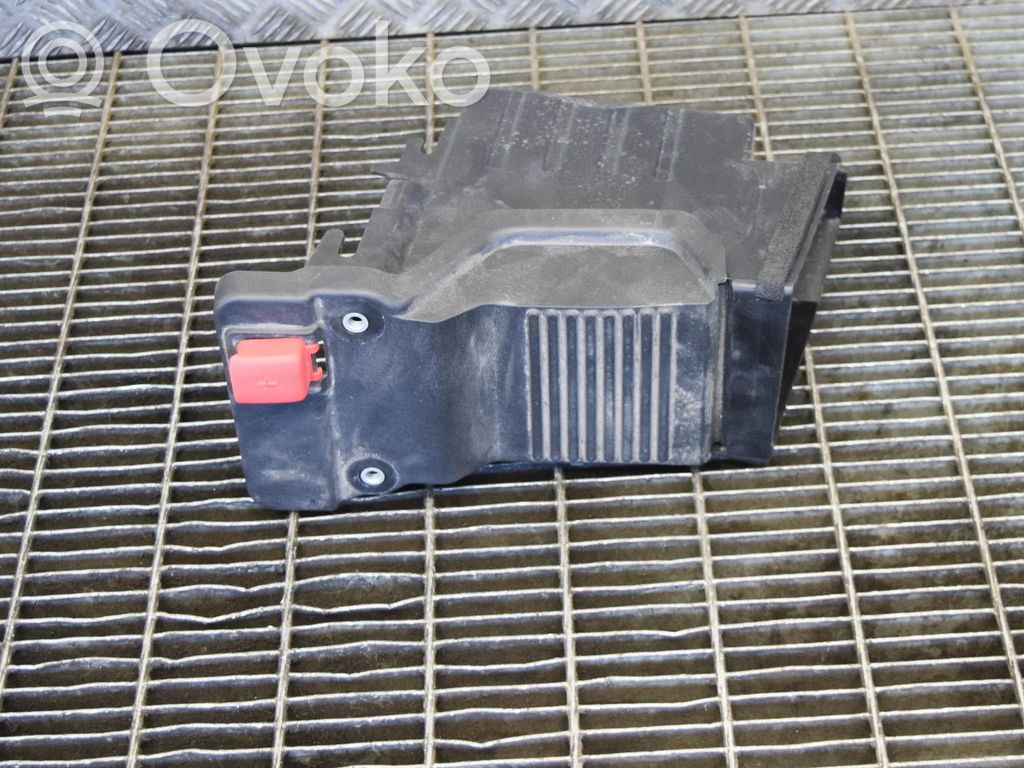 Volvo S90, V90 Podstawa / Obudowa akumulatora 