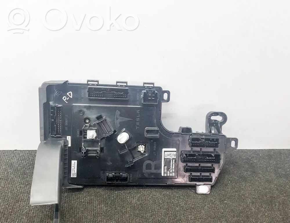 Tesla Model 3 Central body control module 