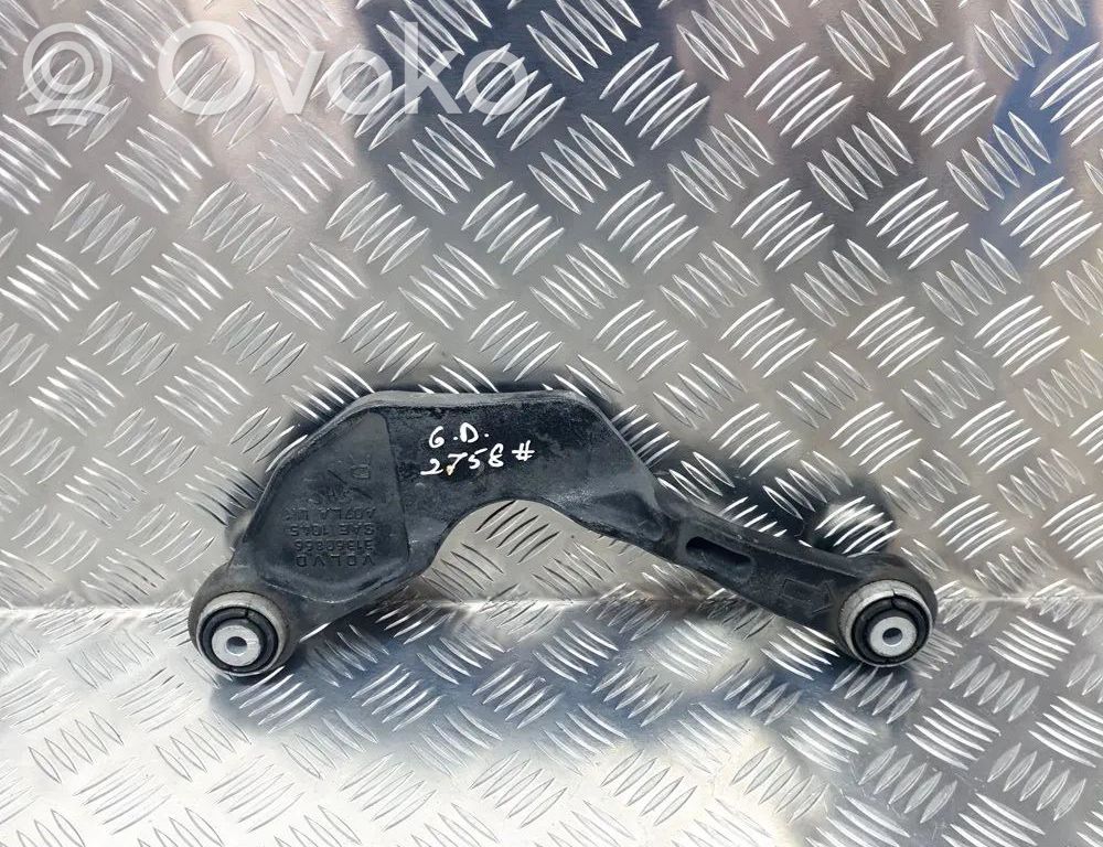 Volvo S90, V90 Plaukti un sviras 