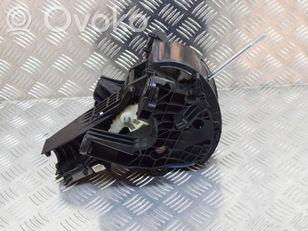 Lexus RX 450H Pavarų perjungimo mechanizmas (kulisa) 
