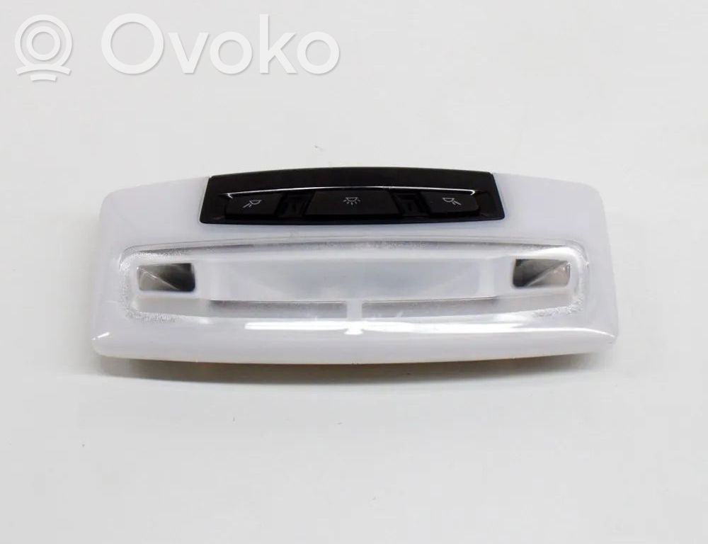 BMW 3 F30 F35 F31 Priekinių vietų apšvietimo žibintas 