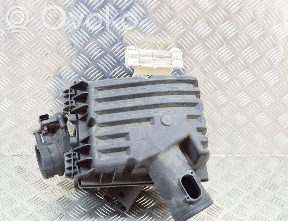 BMW i8 Scatola del filtro dell’aria 