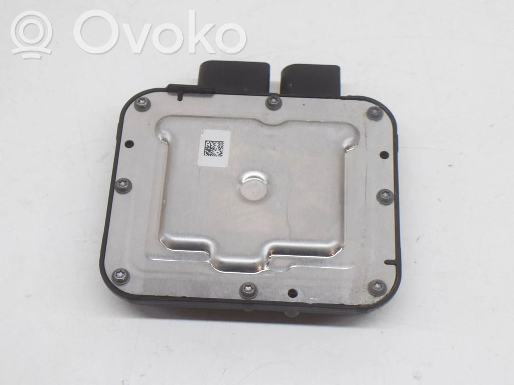Audi Q7 4M Air suspension control unit module (rear) 