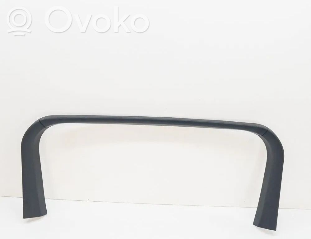 Tesla Model S Tailgate trim 