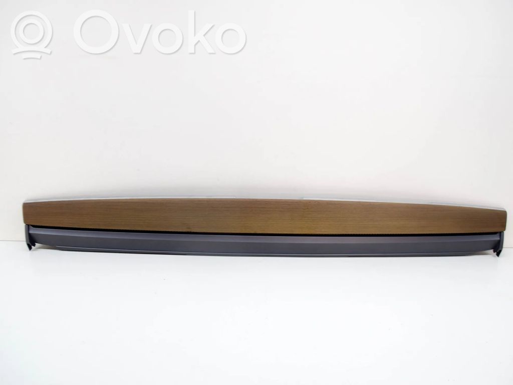 Tesla Model 3 Ramka schowka deski rozdzielczej 
