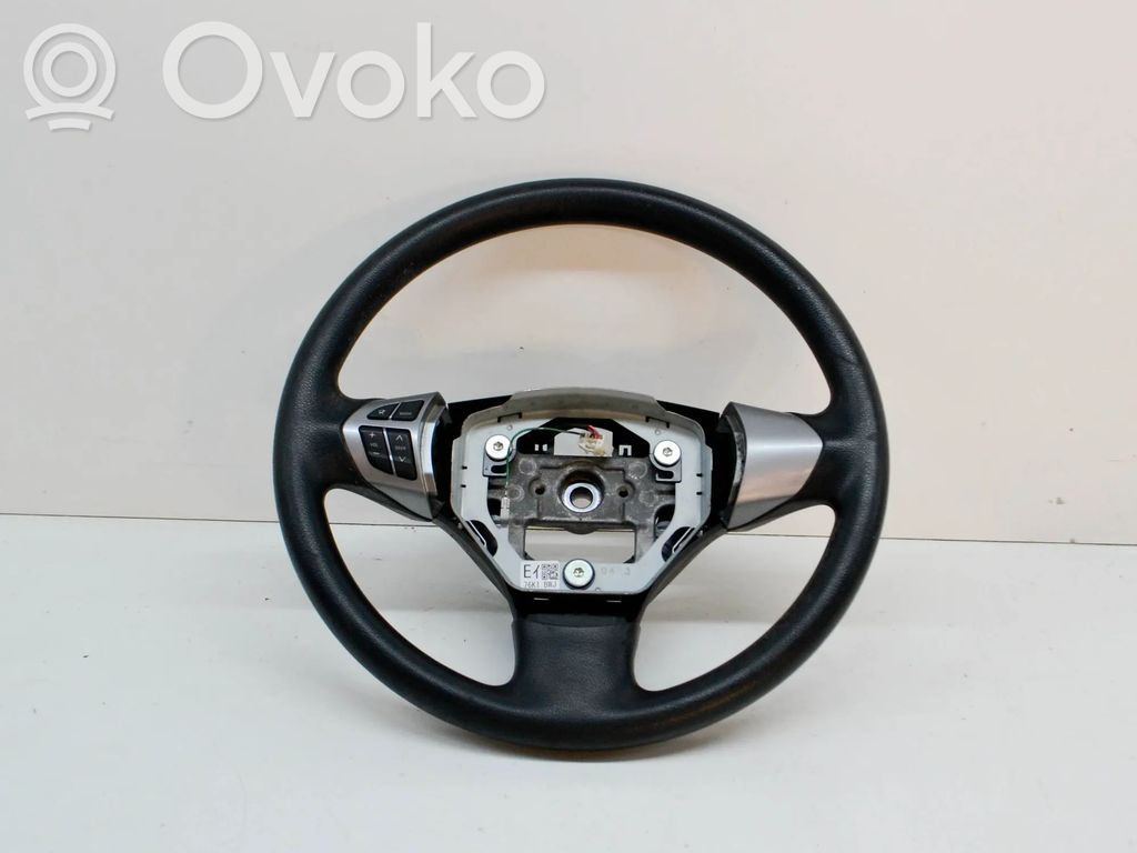 Suzuki Grand Vitara II Ohjauspyörä