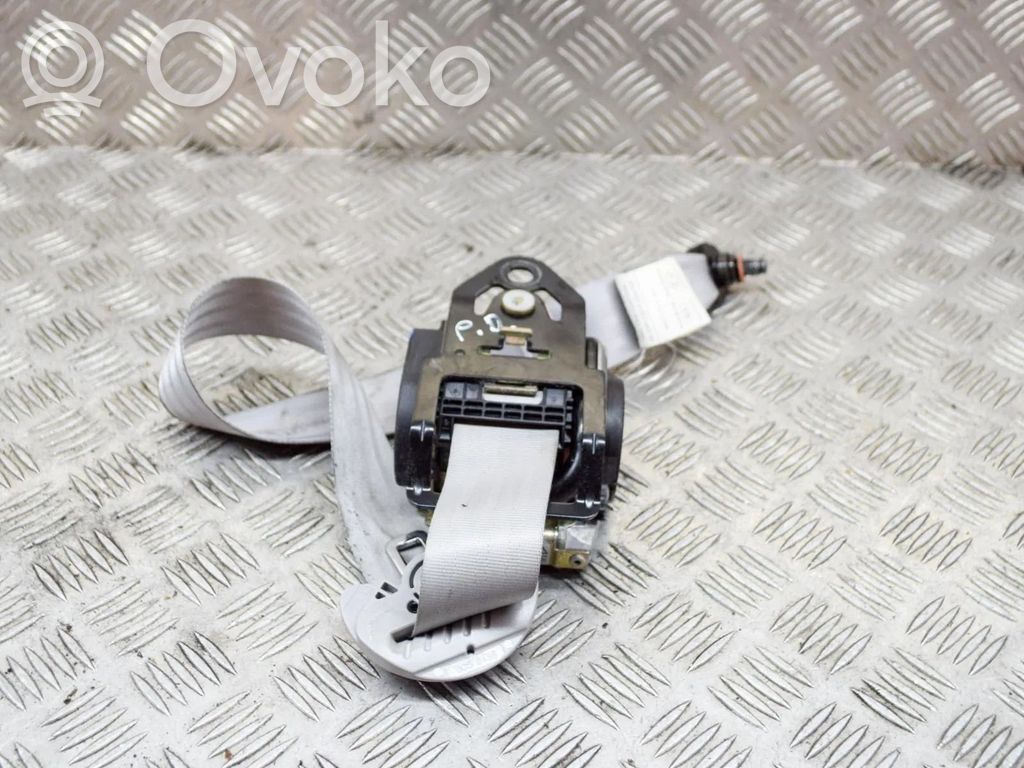 Hyundai Sonata Front seatbelt 