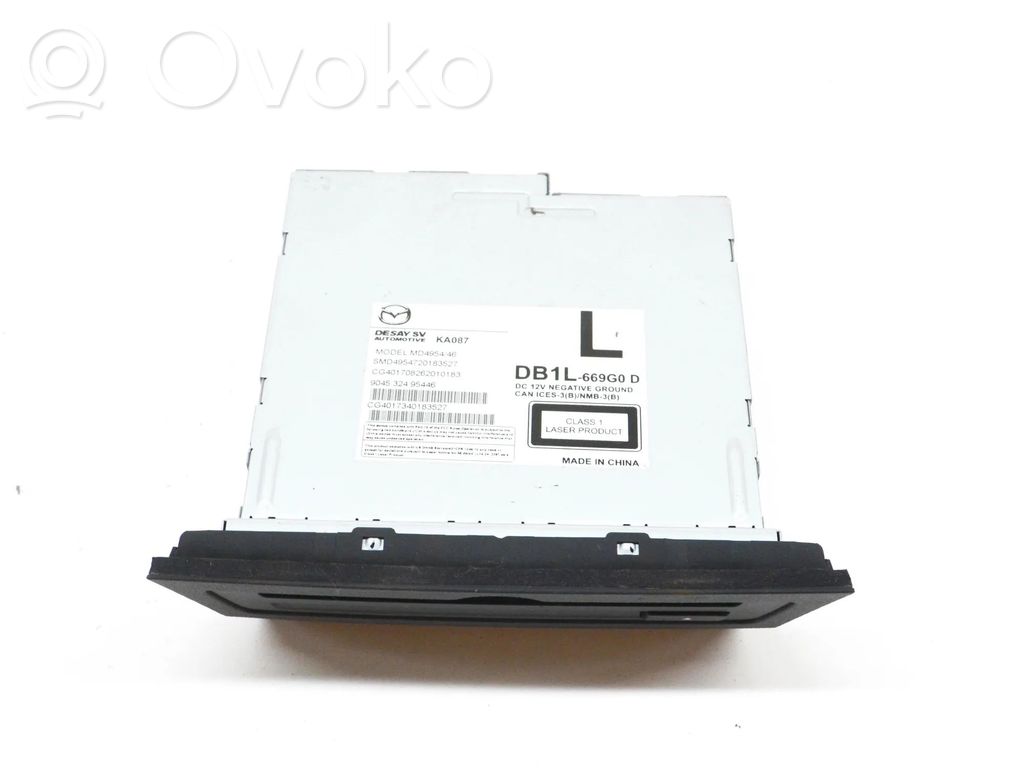 Mazda CX-3 Panel / Radioodtwarzacz CD/DVD/GPS 