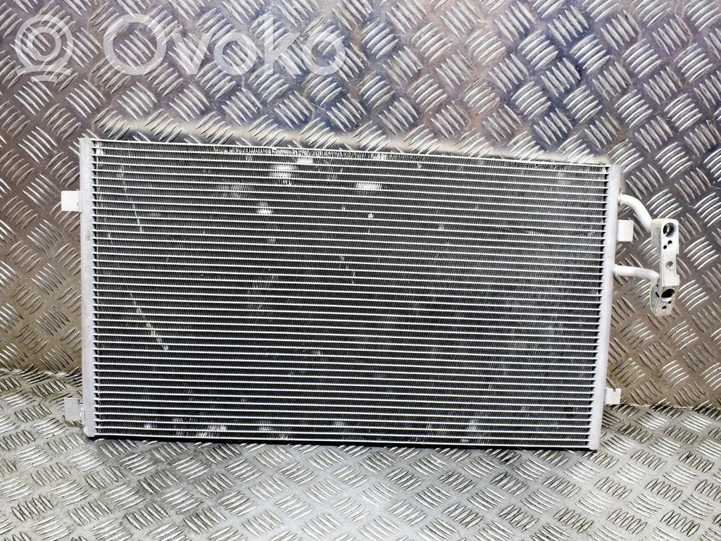 BMW i3 Radiator răcire A/C (condensor) 