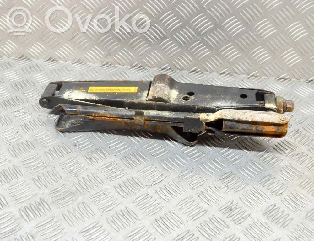 Lewarek samochodowy   3540050