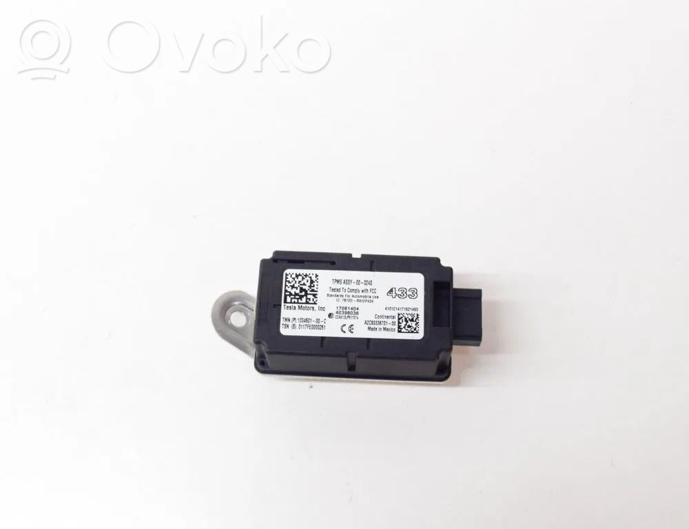 Tesla Model S Tire pressure control unit 