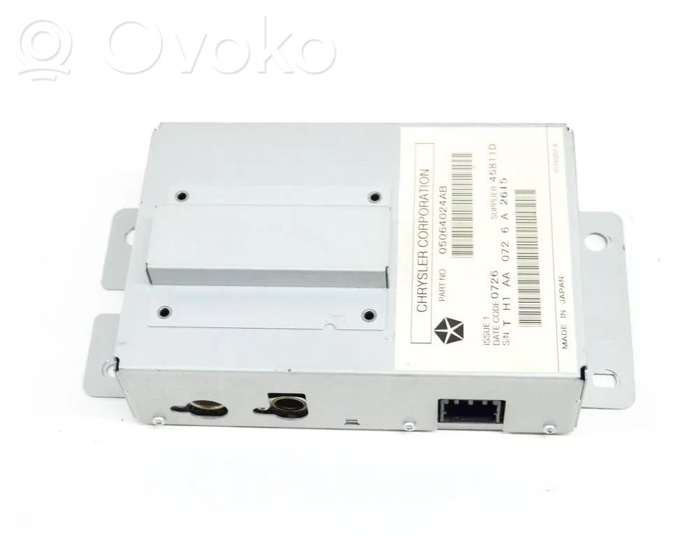 Chrysler 300 - 300C GPS navigation control unit/module 