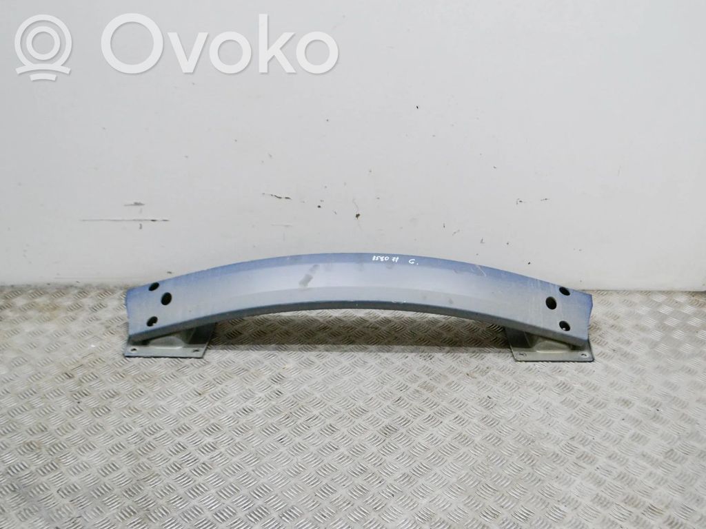Takapuskurin poikittaistuki