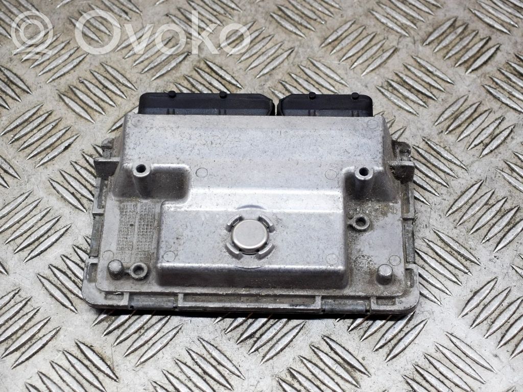 BMW i3 Engine control unit/module 