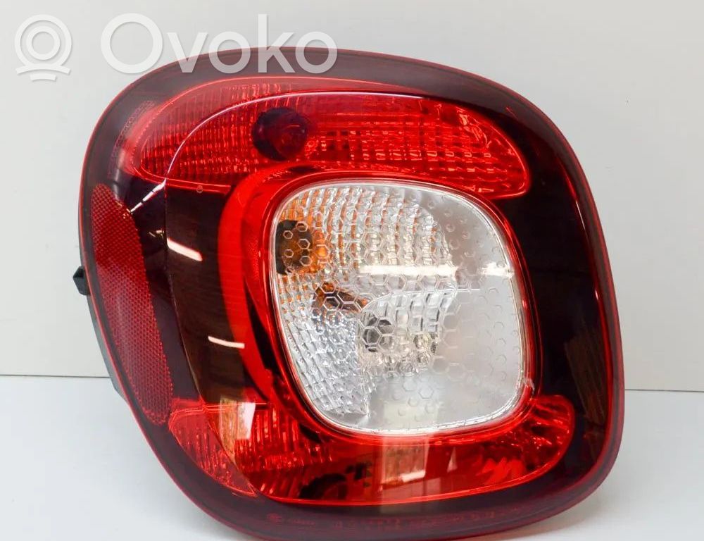 Smart ForFour II W453 Lampa tylna 