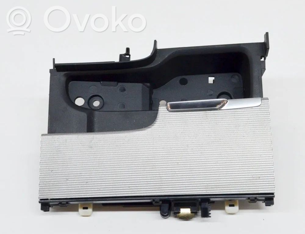 Volvo XC60 Cenicero del coche 