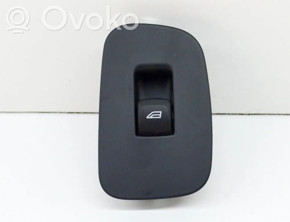 Volvo XC60 Electric window control switch 