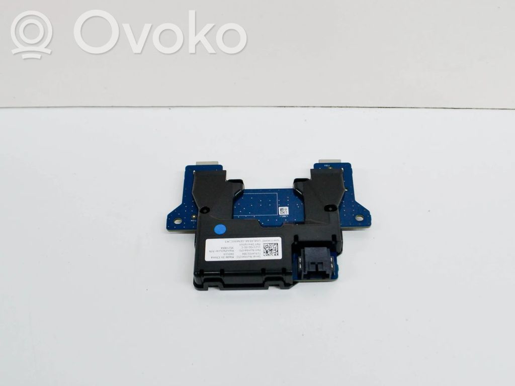 Tesla Model 3 AUX in-socket connector 