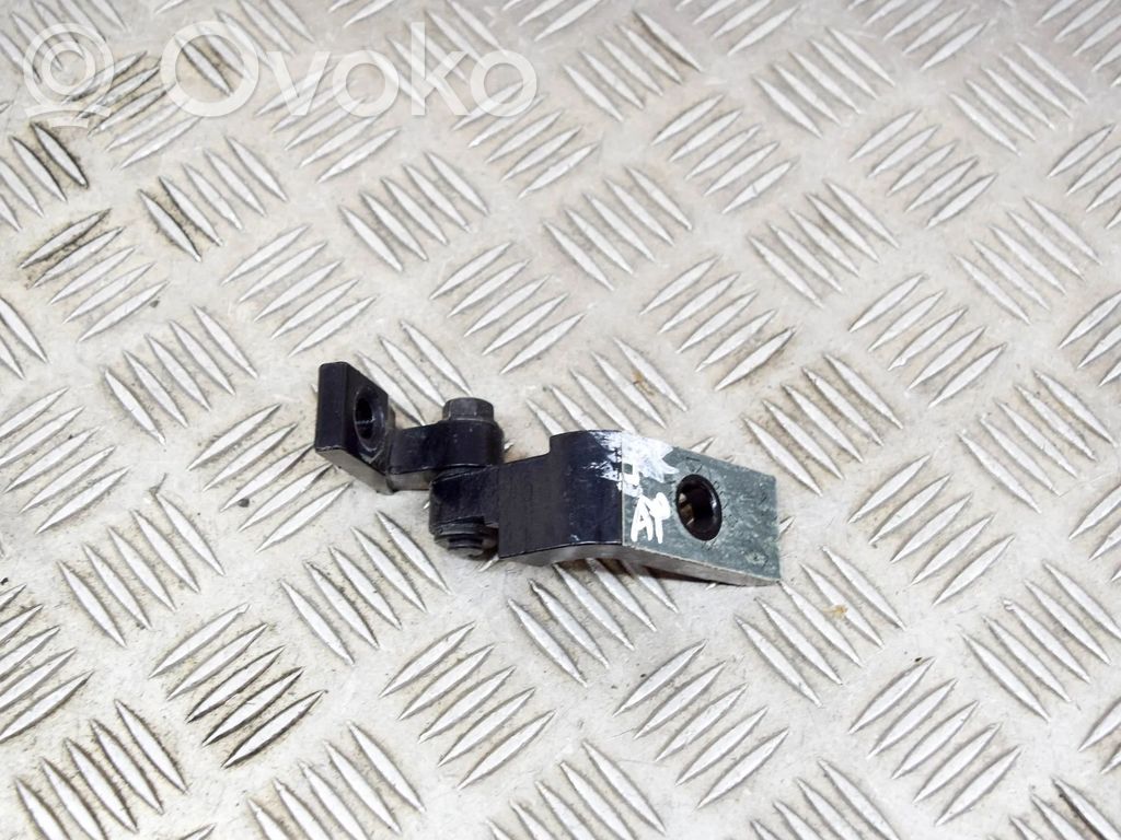 Front door upper hinge   7266675